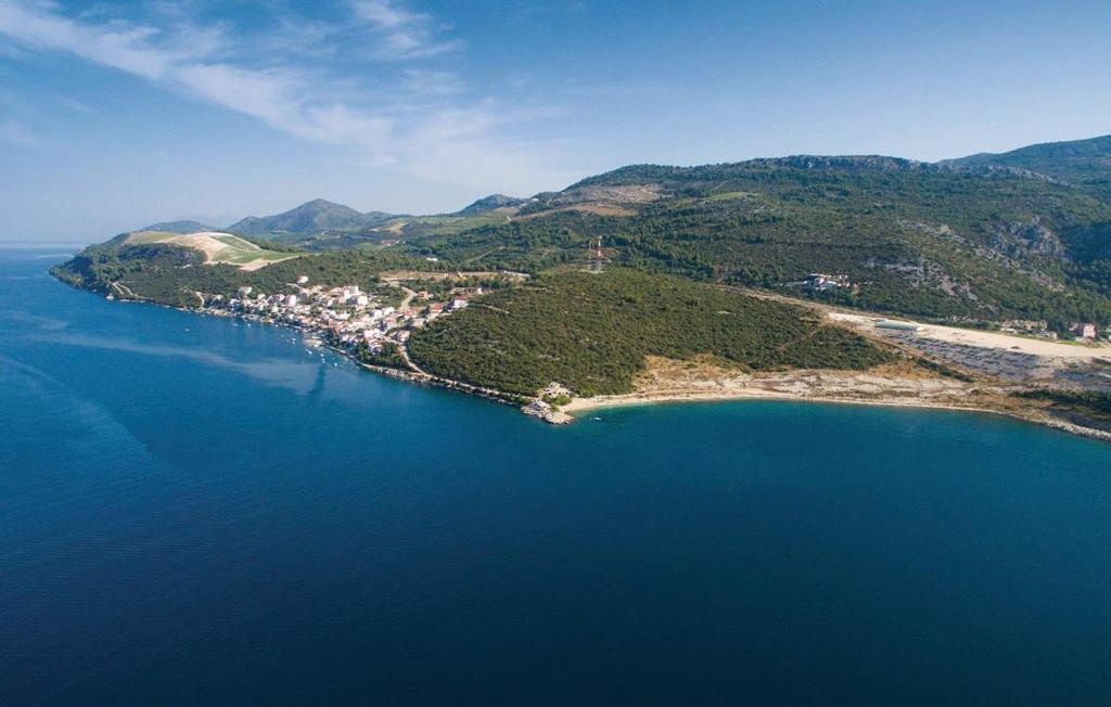 Apartmani More Komarna Esterno foto